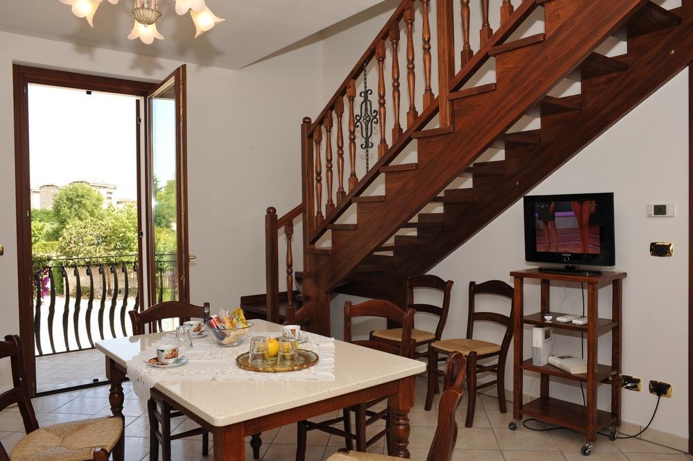 Residenza La Ricciolina Aparthotel Verona Buitenkant foto