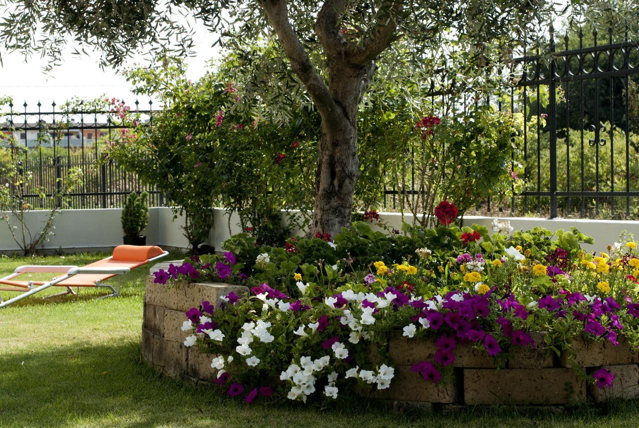 Residenza La Ricciolina Aparthotel Verona Buitenkant foto