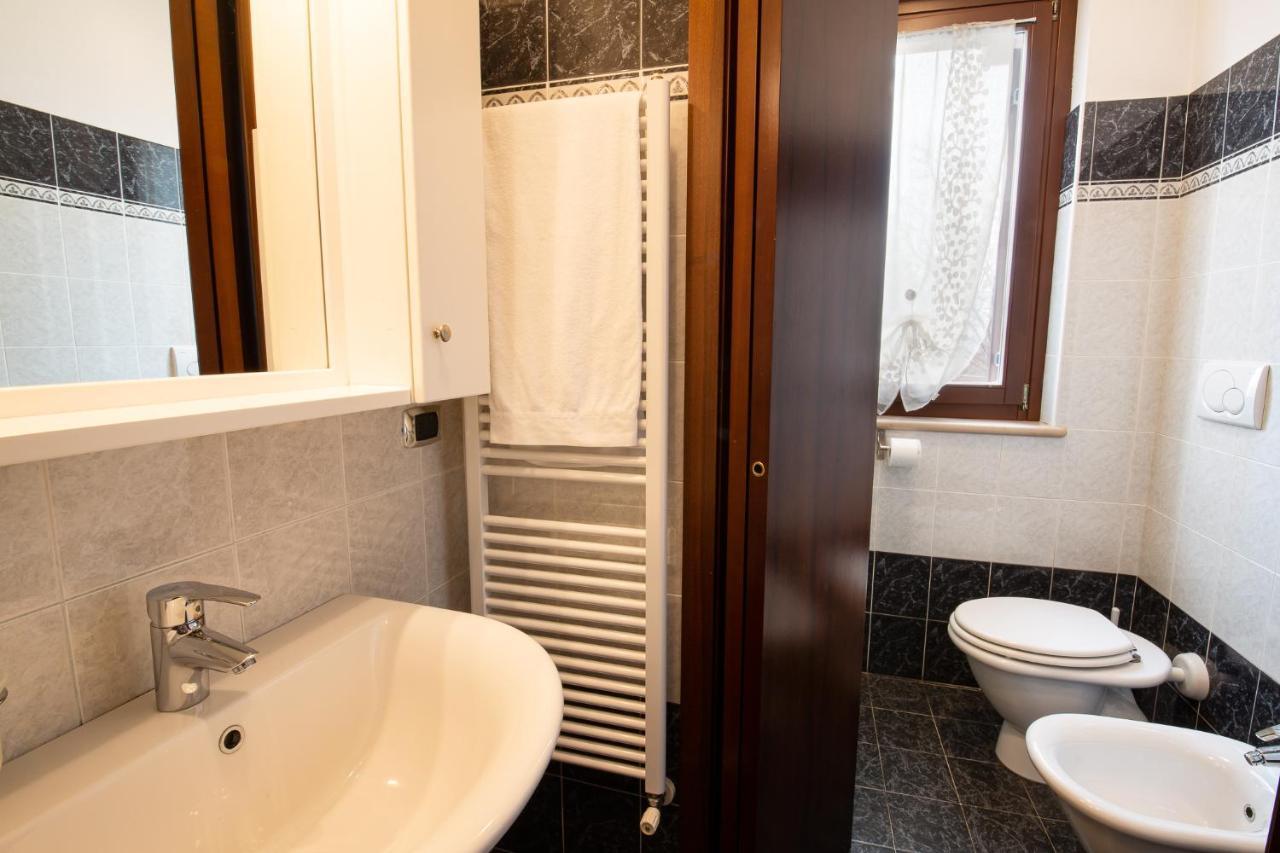 Residenza La Ricciolina Aparthotel Verona Buitenkant foto